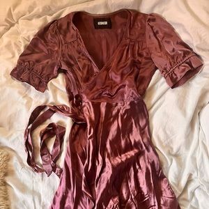 NWOT Reformation 100% Silk Satin Mini Wrap Dress in Mauve Purple